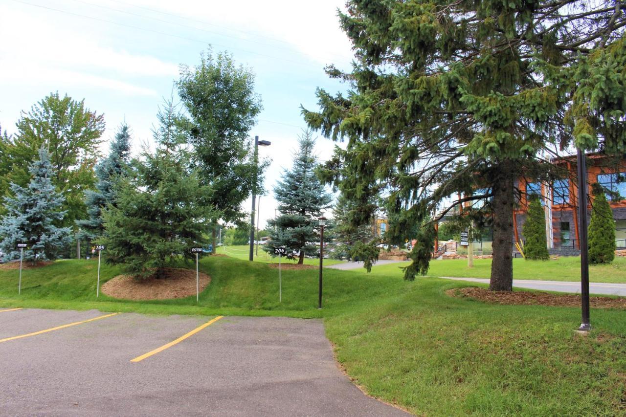 Apartamento Le 204 Champlain Bromont Exterior foto